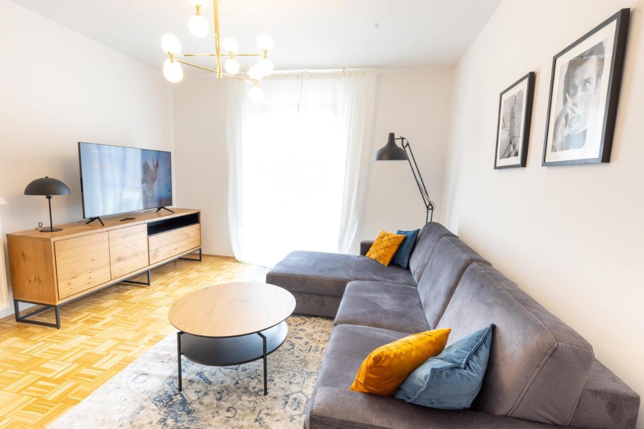 Rhein-Lahn Living - Modernes Design - Balkon Mit Aussicht - Zentrale Lage Nahe Rhein Und Martinsburg Lägenhet Lahnstein Exteriör bild