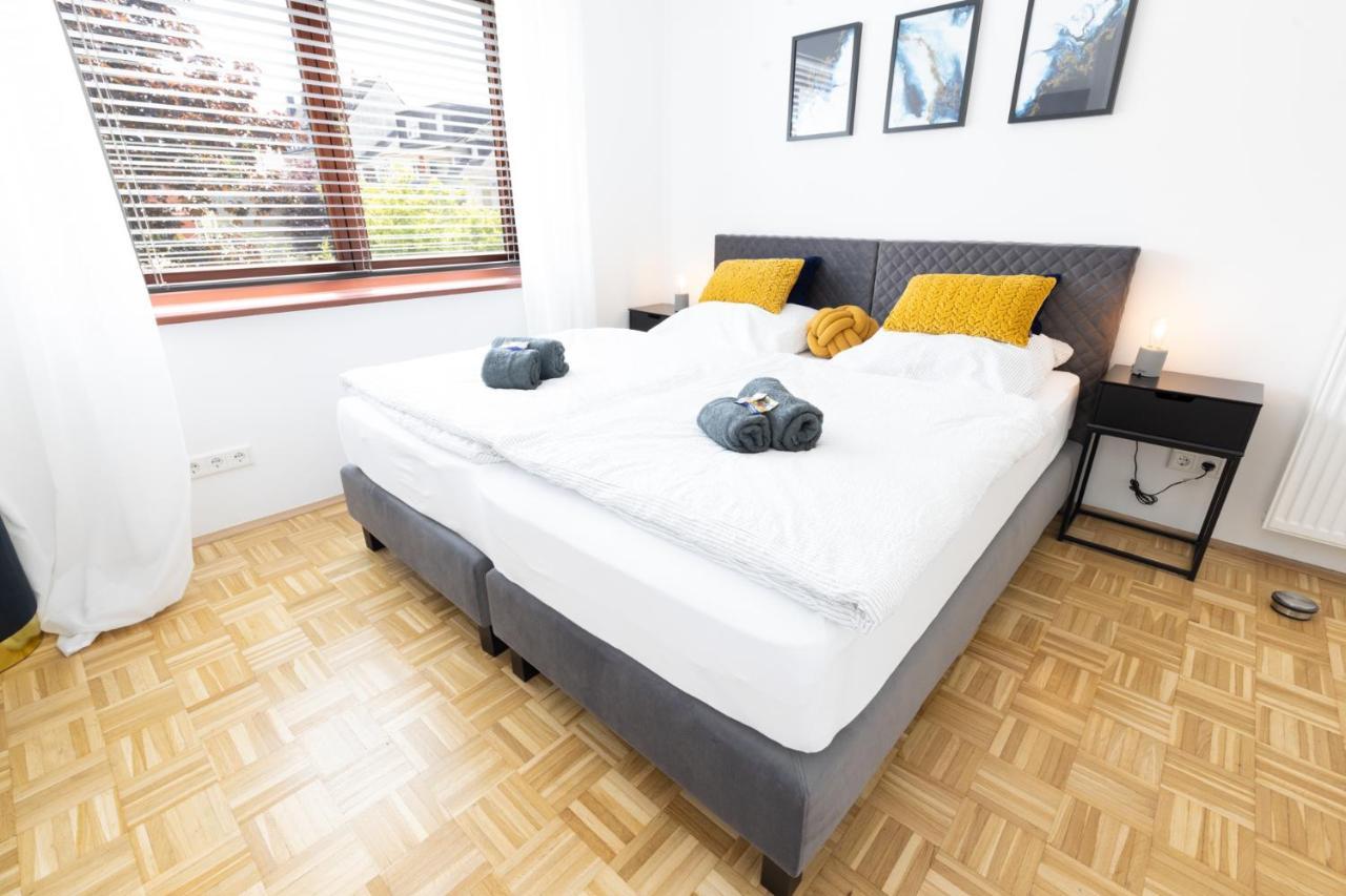 Rhein-Lahn Living - Modernes Design - Balkon Mit Aussicht - Zentrale Lage Nahe Rhein Und Martinsburg Lägenhet Lahnstein Exteriör bild