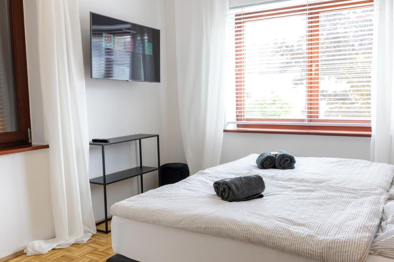 Rhein-Lahn Living - Modernes Design - Balkon Mit Aussicht - Zentrale Lage Nahe Rhein Und Martinsburg Lägenhet Lahnstein Exteriör bild