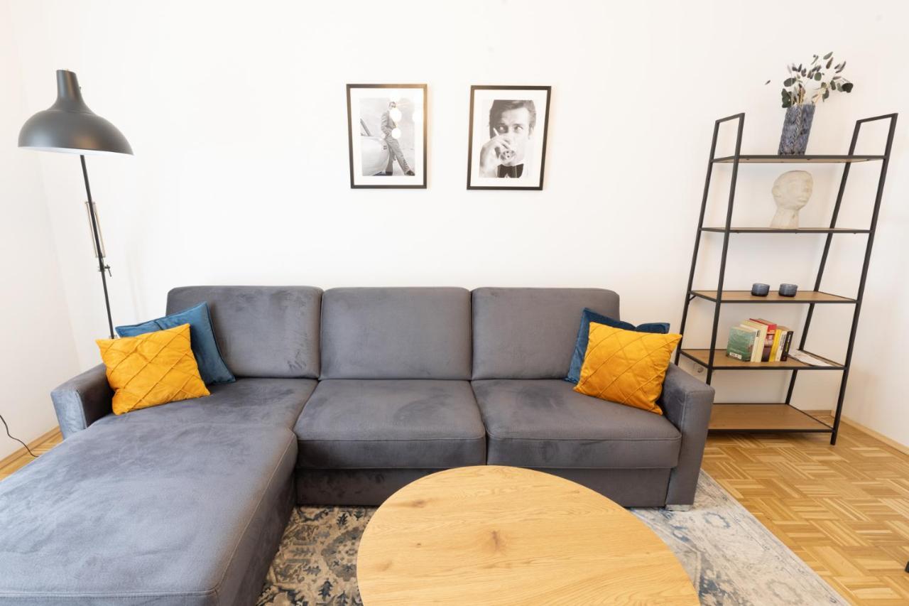 Rhein-Lahn Living - Modernes Design - Balkon Mit Aussicht - Zentrale Lage Nahe Rhein Und Martinsburg Lägenhet Lahnstein Exteriör bild