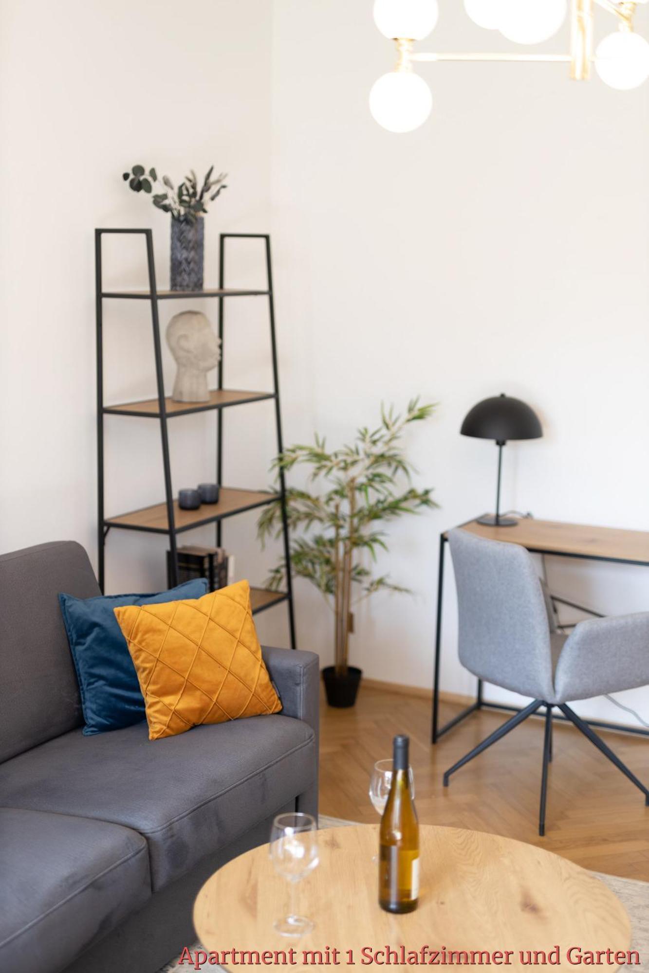 Rhein-Lahn Living - Modernes Design - Balkon Mit Aussicht - Zentrale Lage Nahe Rhein Und Martinsburg Lägenhet Lahnstein Exteriör bild